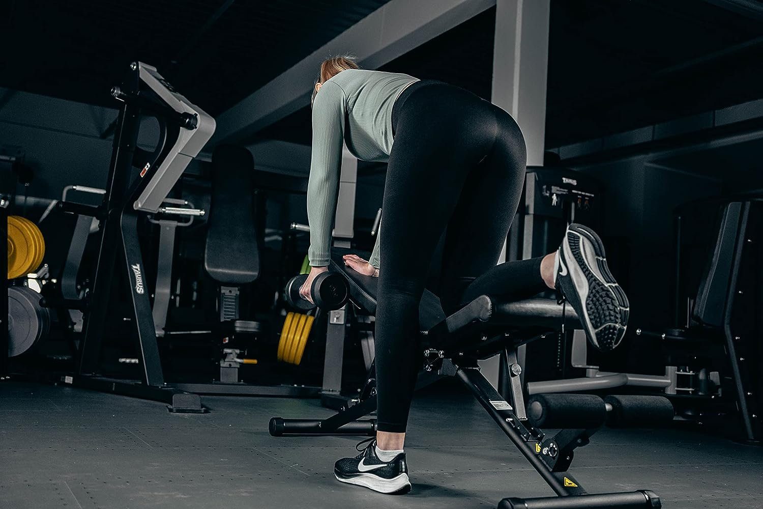 Fjoerdesports Hantelbank Verstellbare multifunktionale Hantelbank mit Polsterung, (Krafttrainignsbank mit Polsterung zusammenklappbar,Trainingsbank mit Polsterung, Krafttrainingsbank, Bankdrücken, Fitness, Workout, Krafttraining, Hanteltraining, Lieg