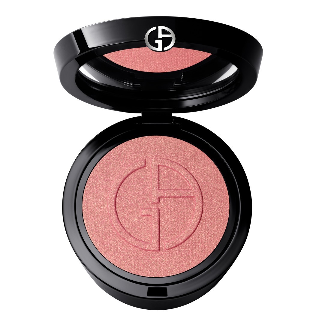 Luminous Silk Glow