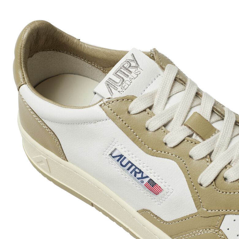 Autry Medalist Low WB31 leat/leat wht/mud