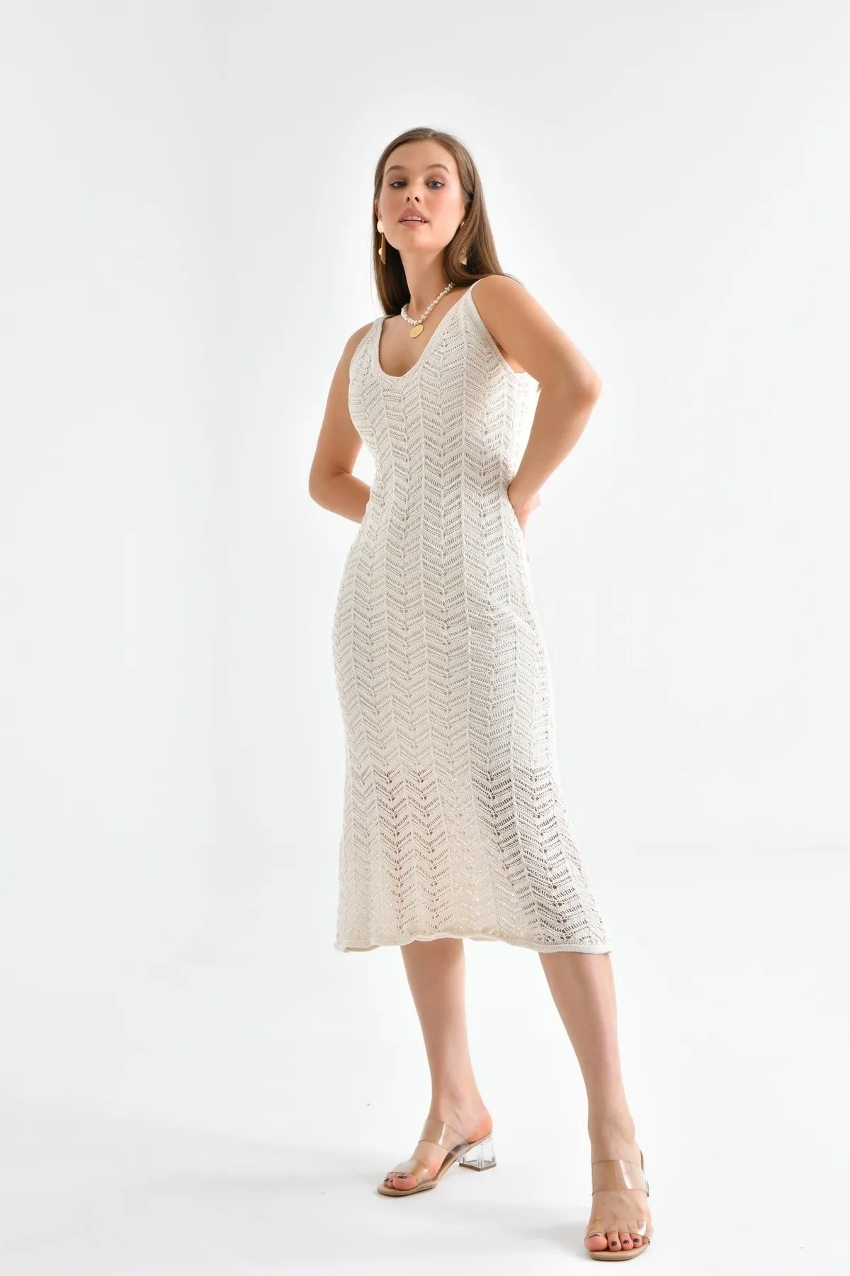 VOLT CLOTHİNG  Damen Sommerkleid mit Riemchenmuster und durchbrochener Strickfütterung