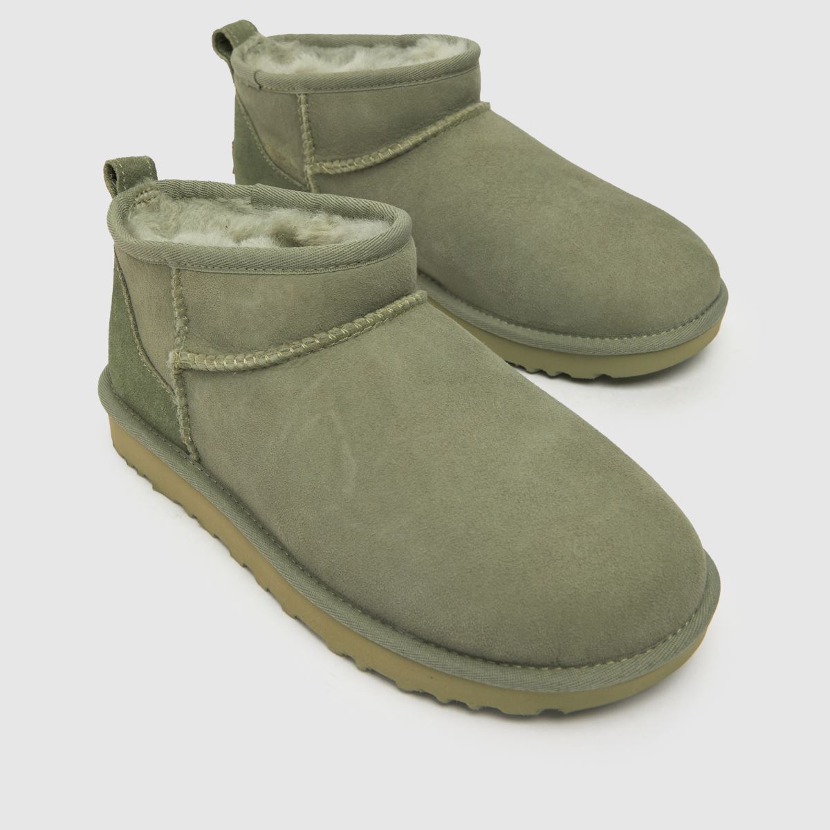 UGG klasszikus ultra mini csizma árnyékolt lóhere színben