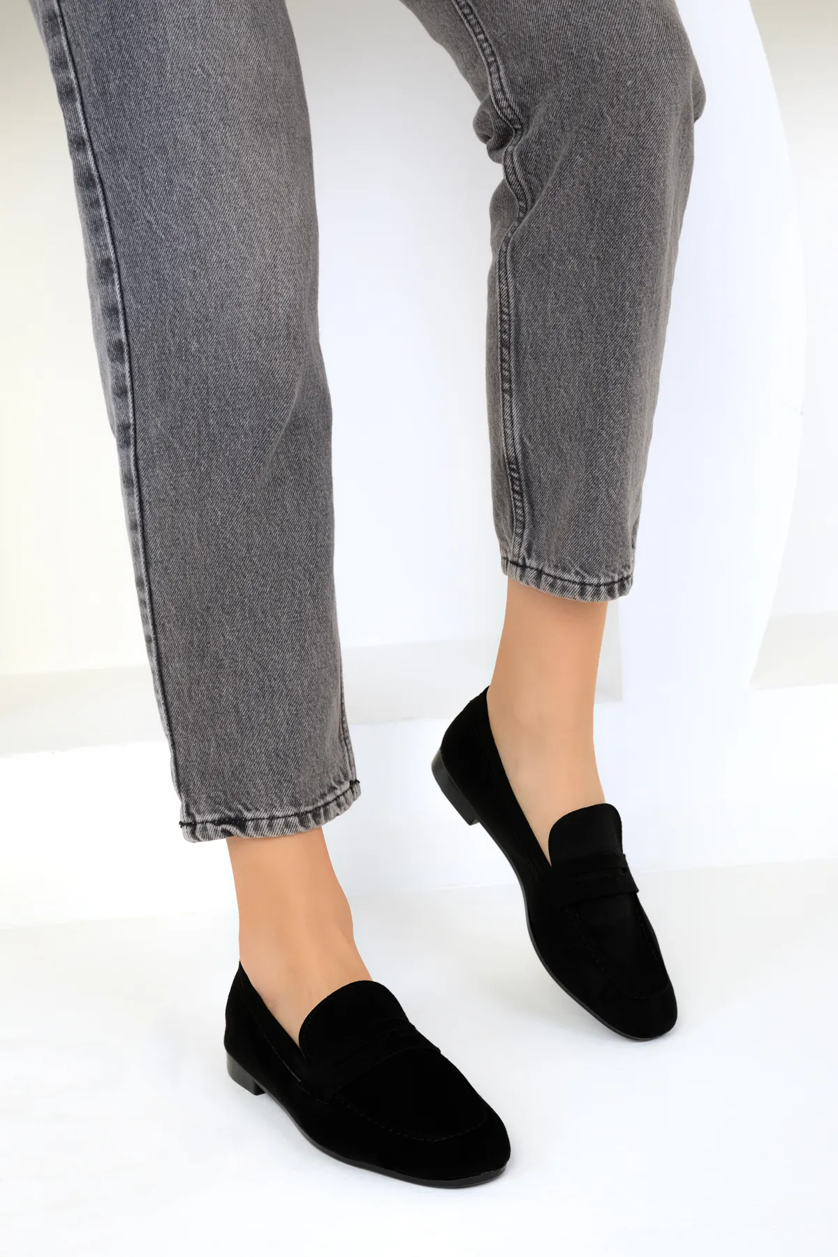 SOHO  Schwarze Wildleder Ballerinas für Damen 18931