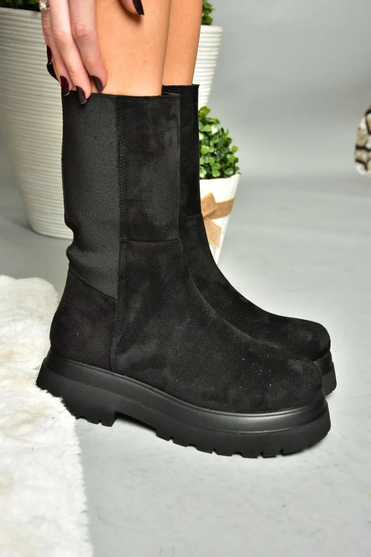 Fox Shoes  R267043102 Schwarze Wildleder-Stretch-Damenstiefel mit dicken Sohlen