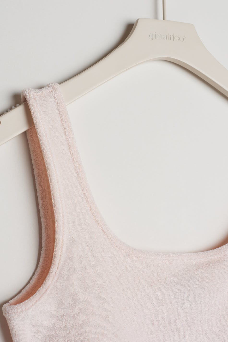 Ava towelling tank