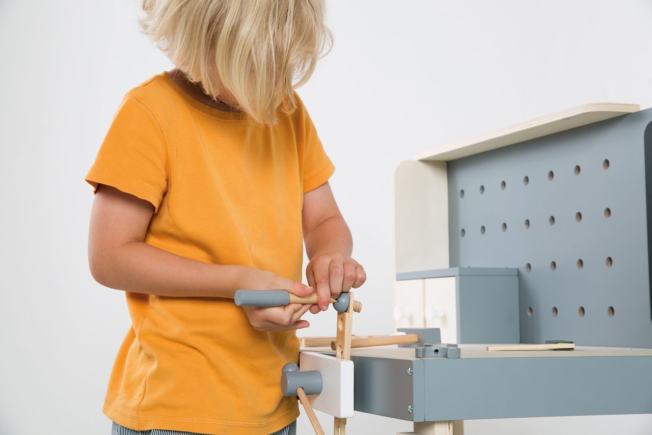 Roba Werkbank, Holzwerkbank, Werkzeug-Set, große Arbeitsplatte, Ablage, 3 Schubfächer, mitwachsend
