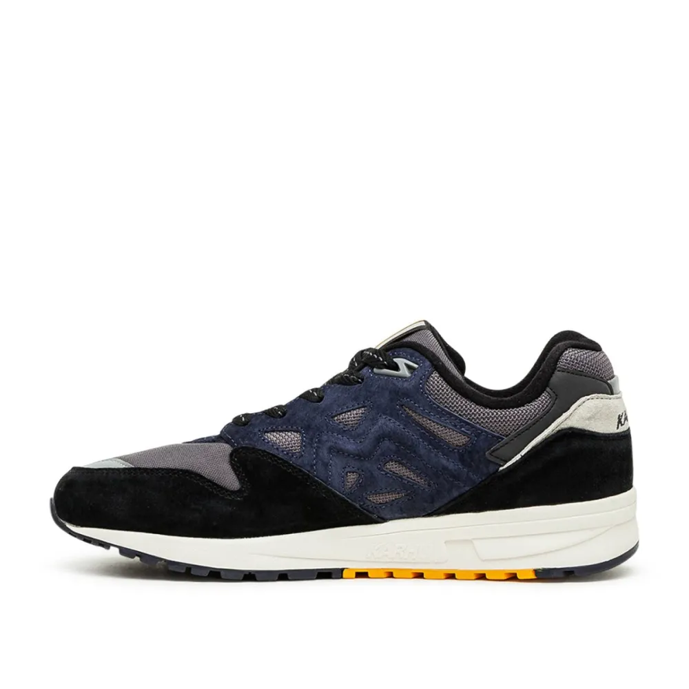 Karhu Legacy 96 F806023 / schwarz