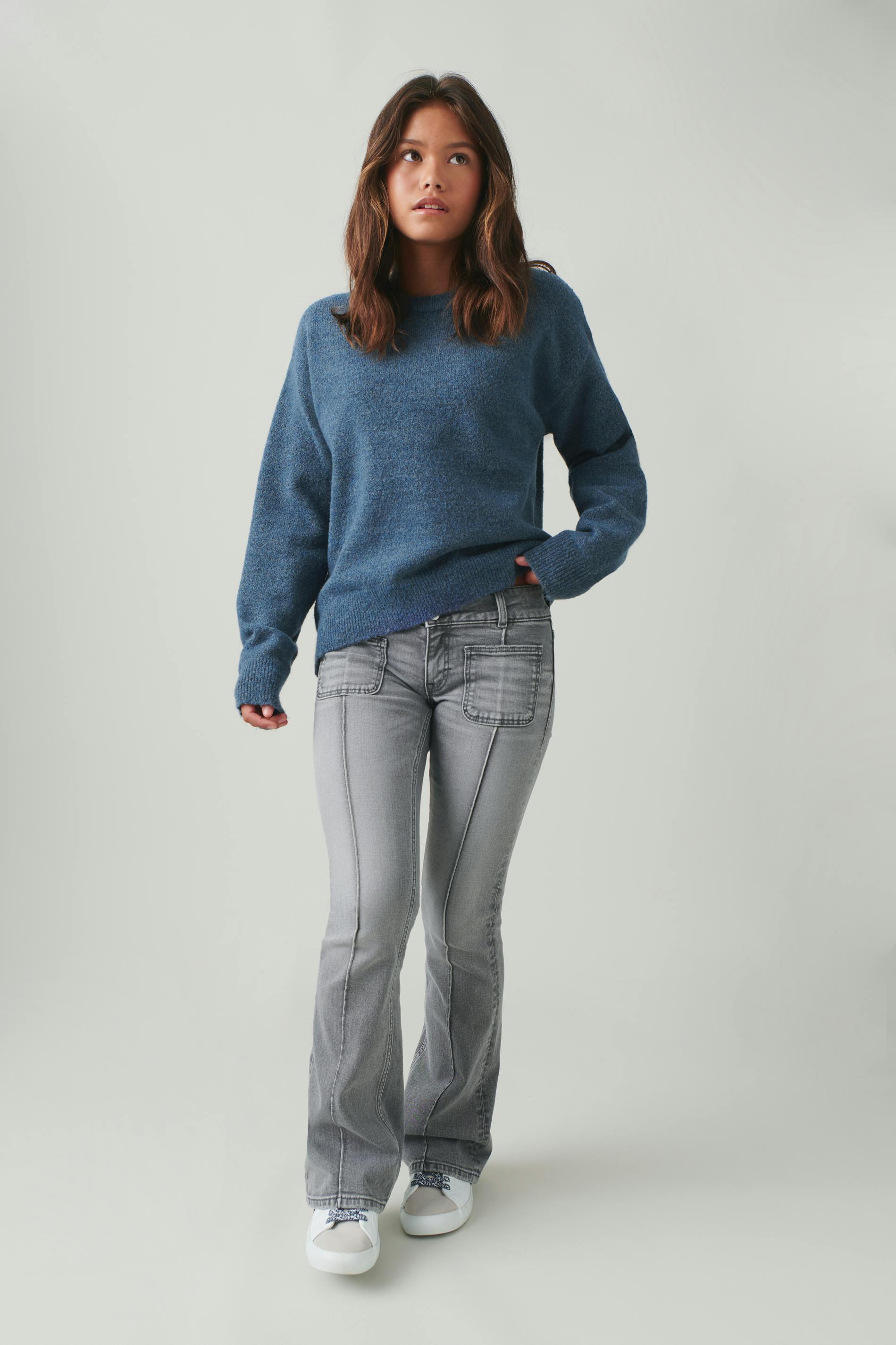 Pleated flare jeans