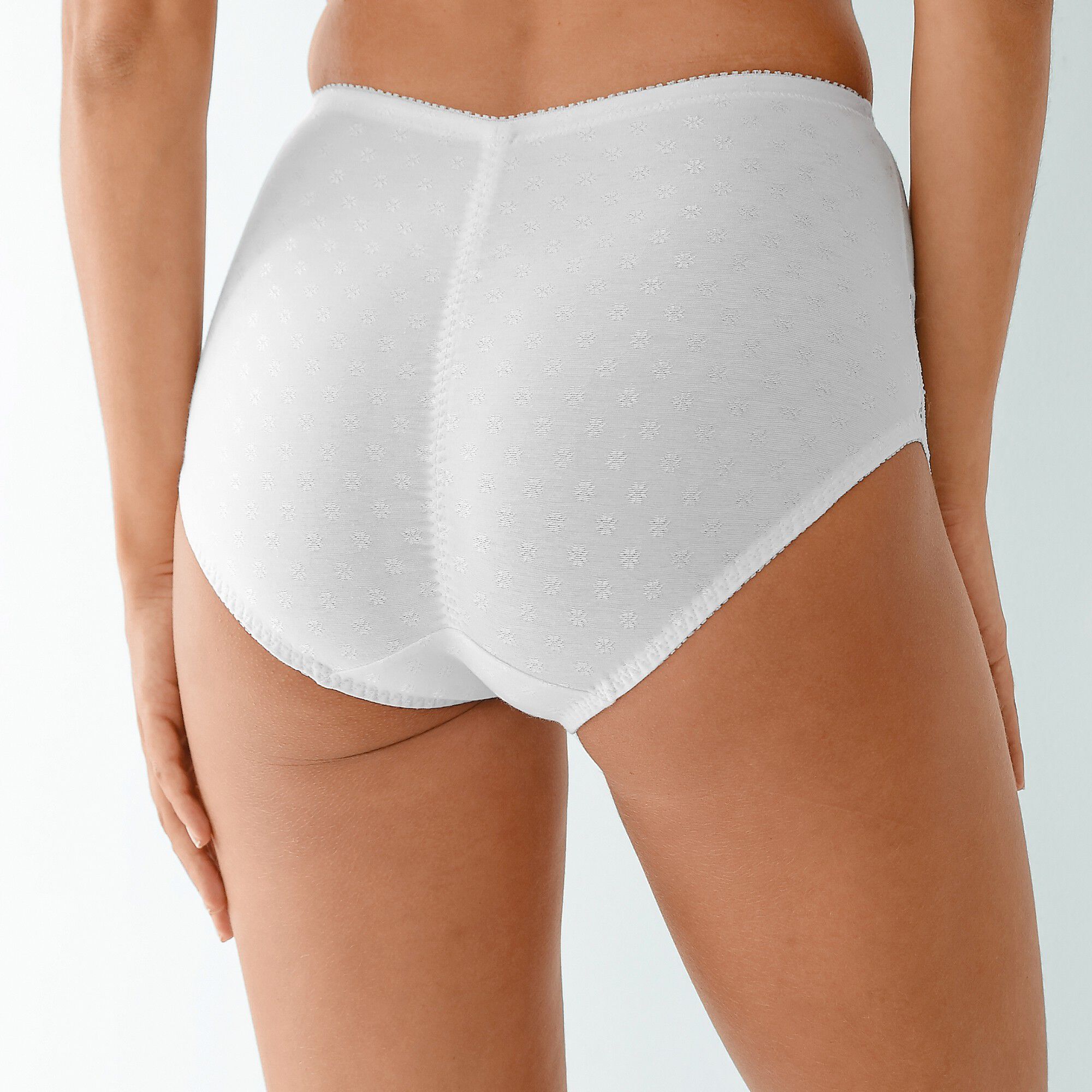 Culotte forme boxer dentelle gainante
