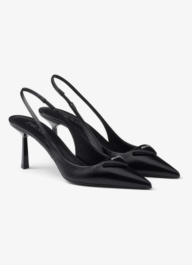 Prada-nahkainen olkalaukku logolla
