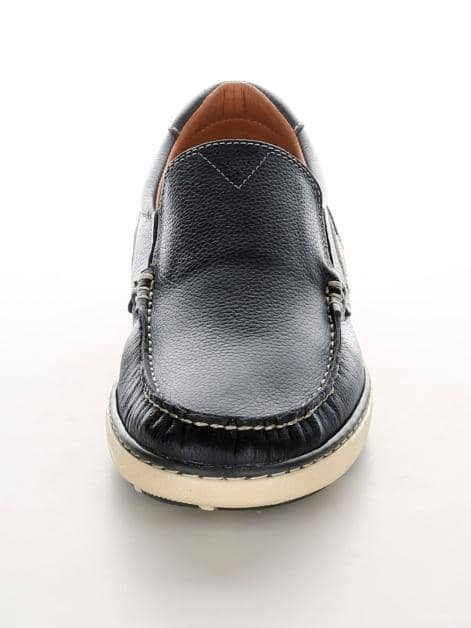 Slipper im Bootsschuh Stil