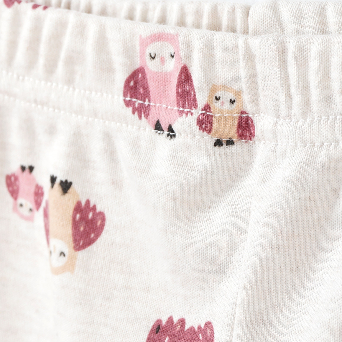 Baby Nicki-Schlafanzug mit Eulen-Motiv