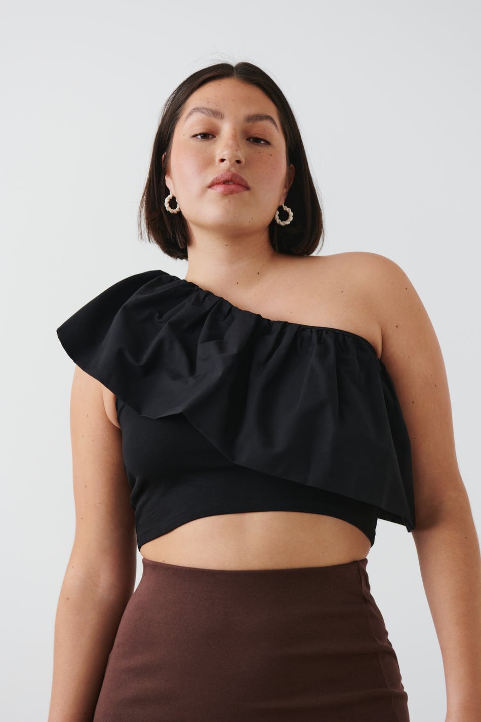 Cropped one shoulder singlet