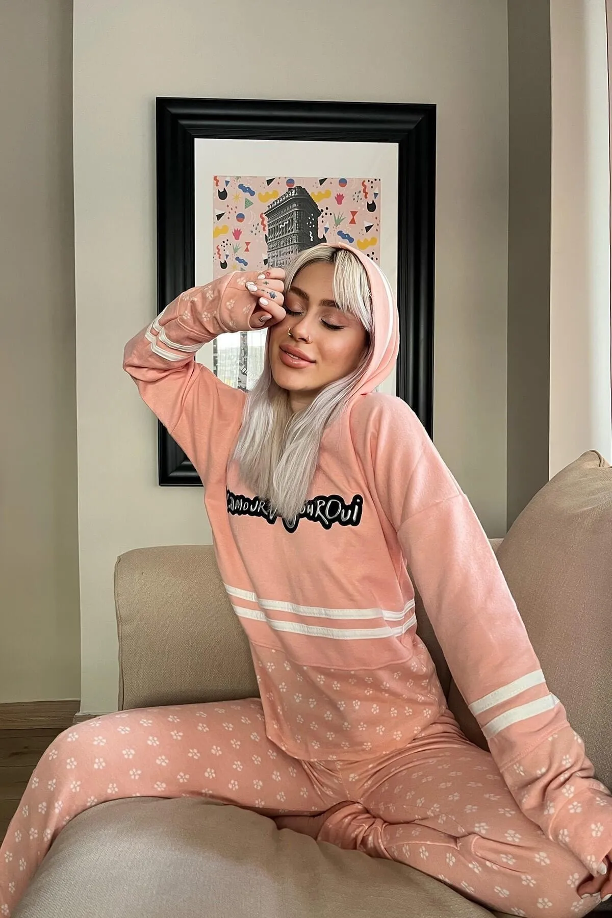 Pijamaevi  Salmon Bonjour Street gemustertes, weiches Strick-Pyjama-Set
