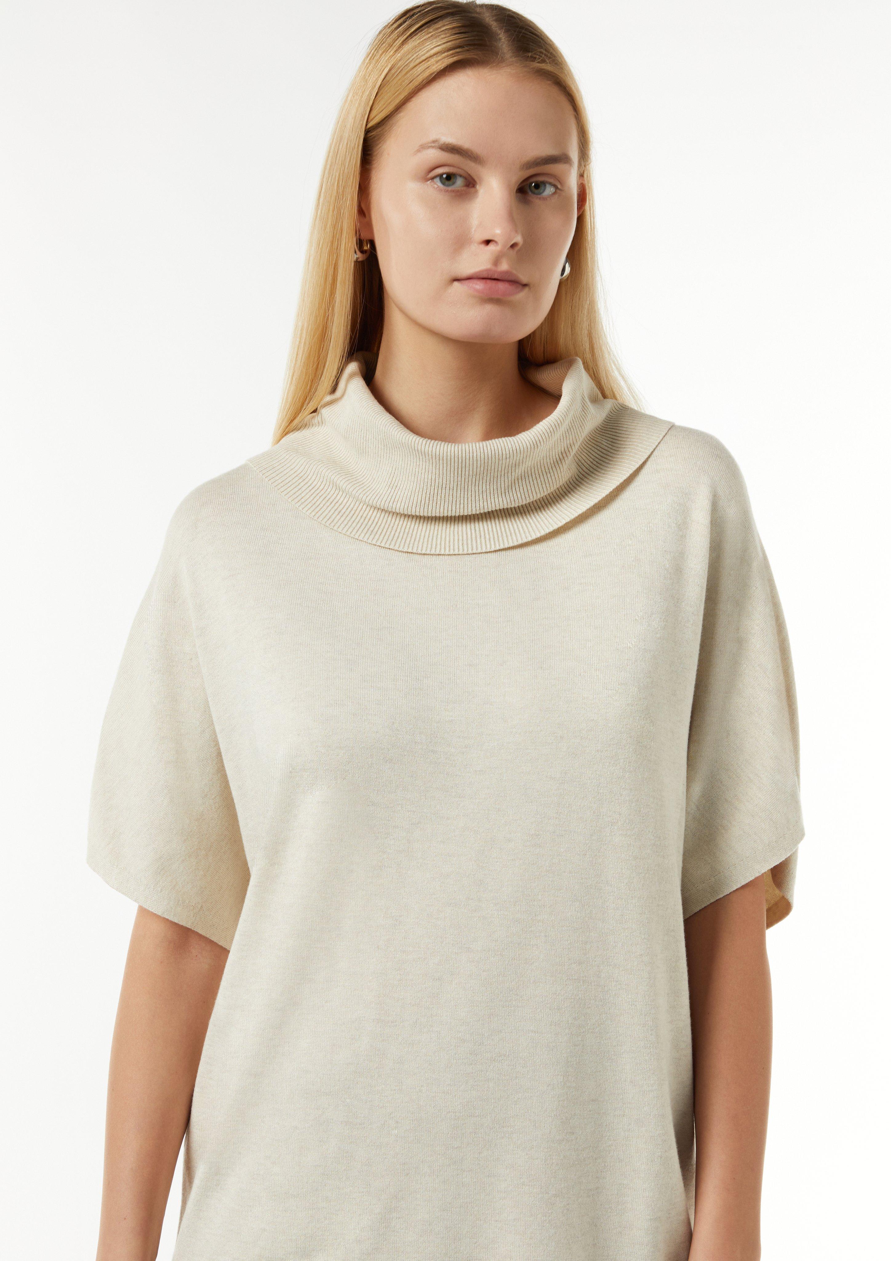 Fein melierter Poncho im Oversized Cut - helles beige