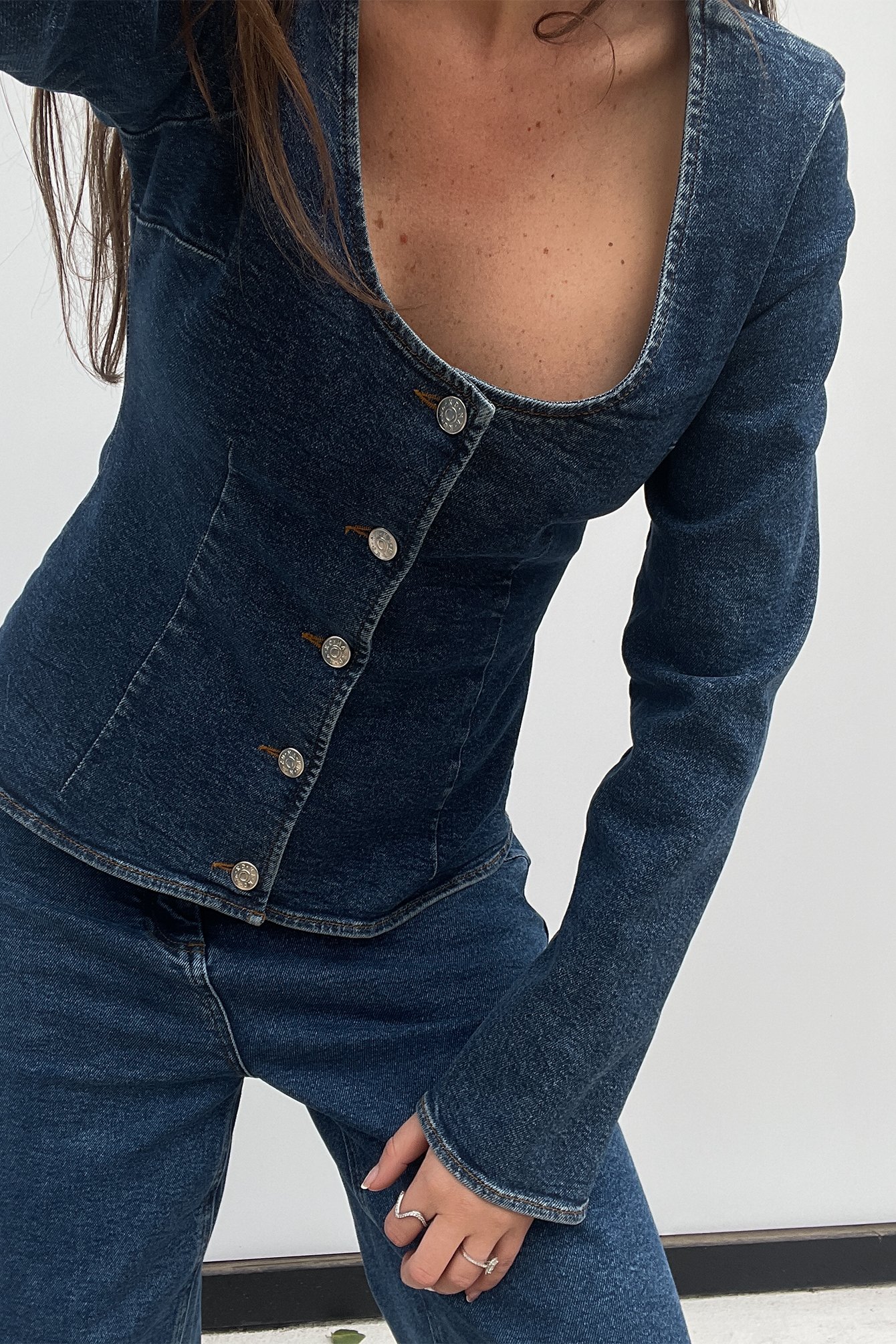 Denim-Shirt mit rundem Ausschnitt