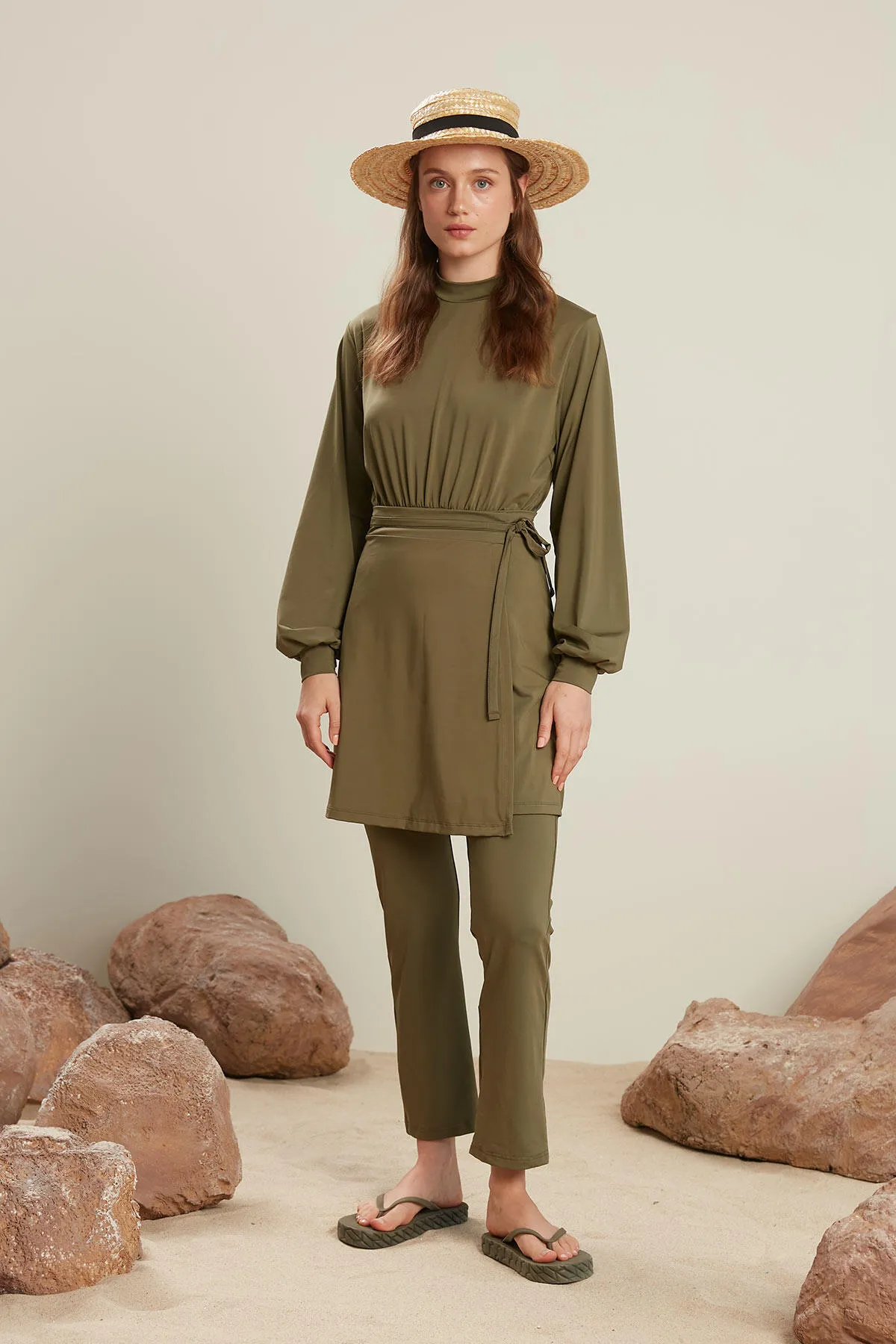 Manuka  HIJAB-BADEANZUG-ROCK KHAKI