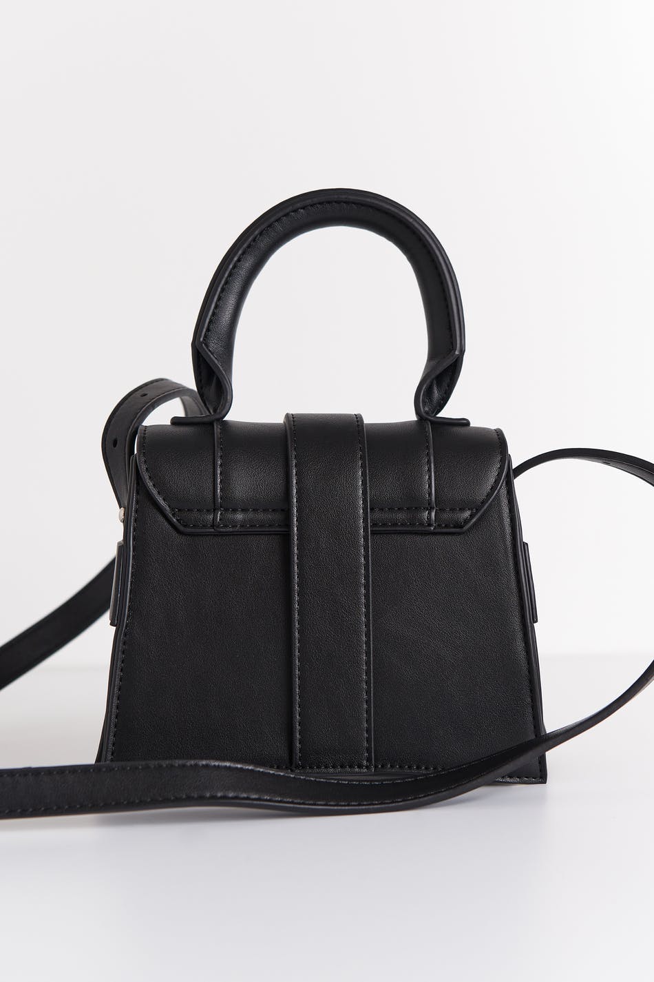 Small crossbody bag