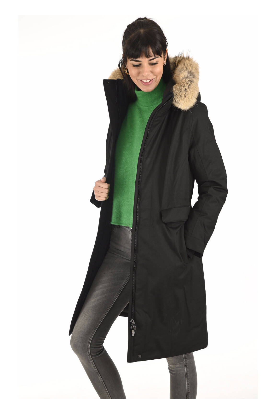Nobis Parkas Femme couleur noir