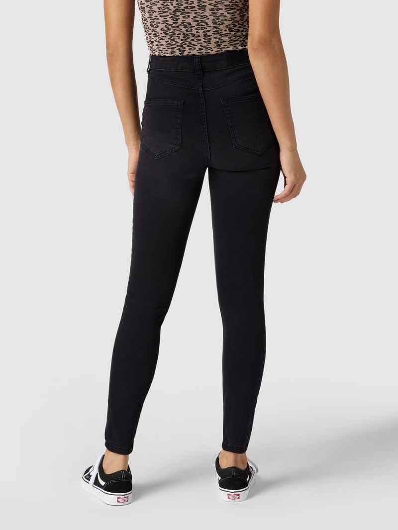 Skinny Fit Jeans mit Stretch-Anteil in schwarz