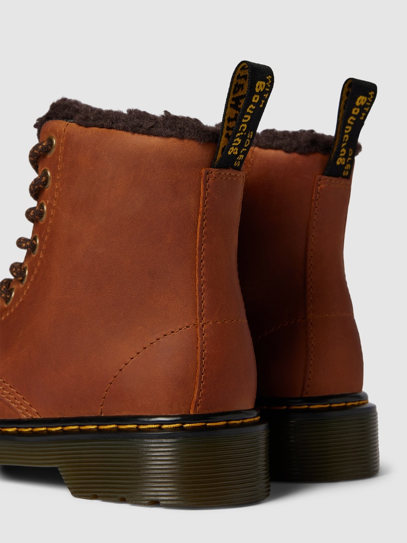 Schnürboots aus Leder mit Ziernähten Modell 'Serena' in mittelbraun
