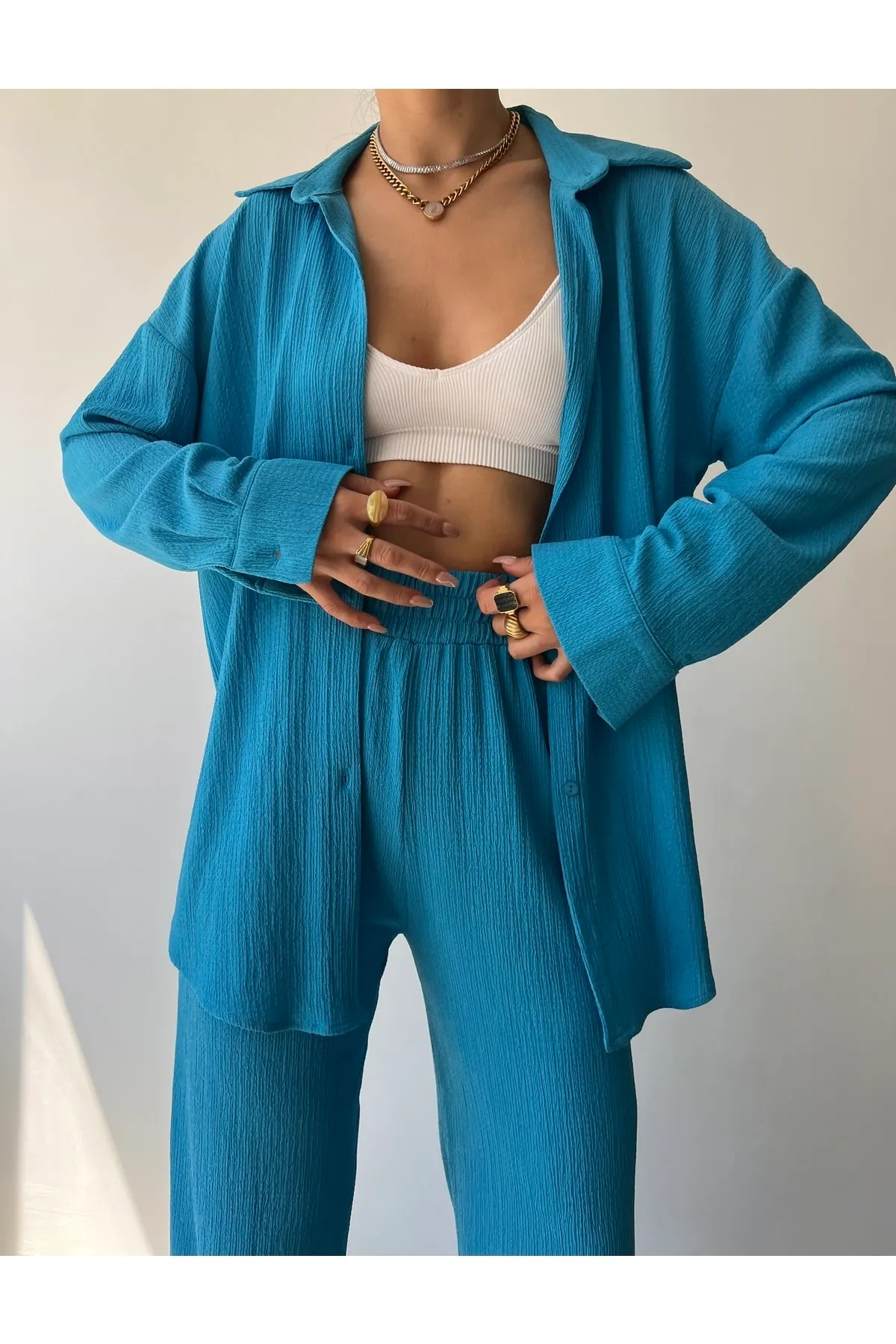 MCLLCTN  Blauer Strickanzug für Damen von Capri