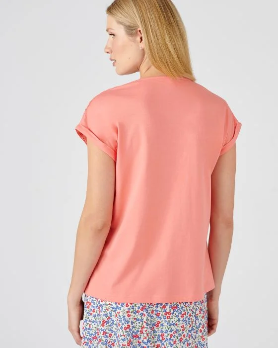Tee-shirt détails broderie anglaise