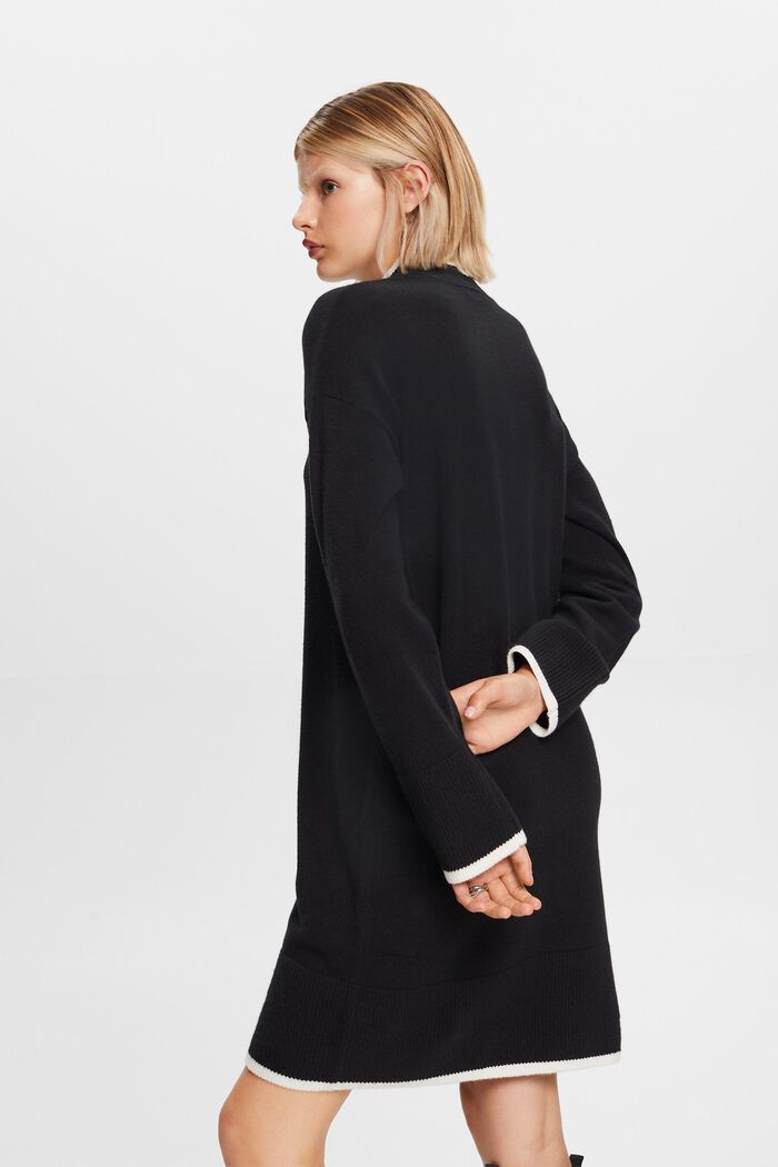 Strickkleid mit Stehkragen