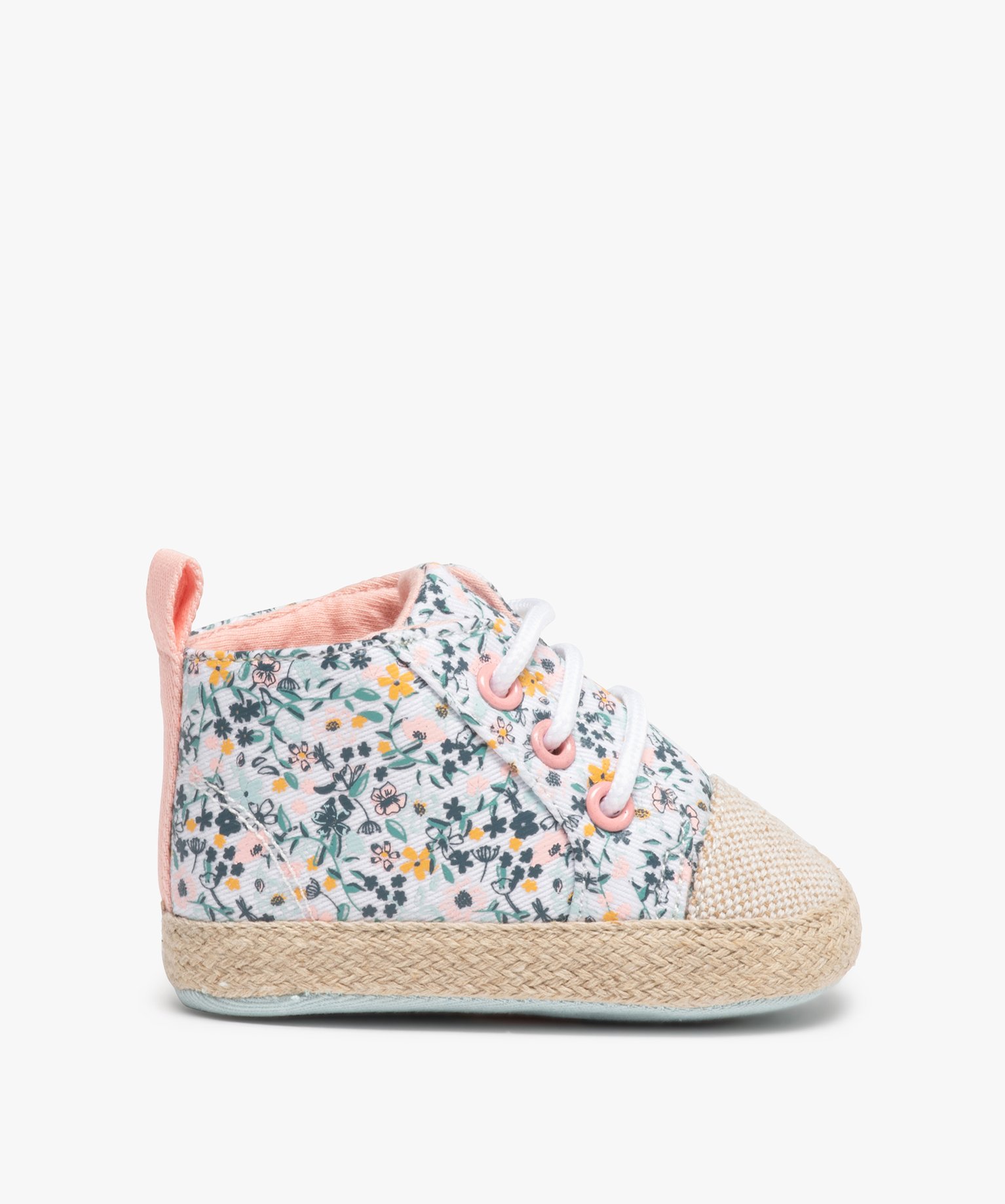 Chaussons de naissance bébé fille baskets en toile fleurie blanc | GEMO