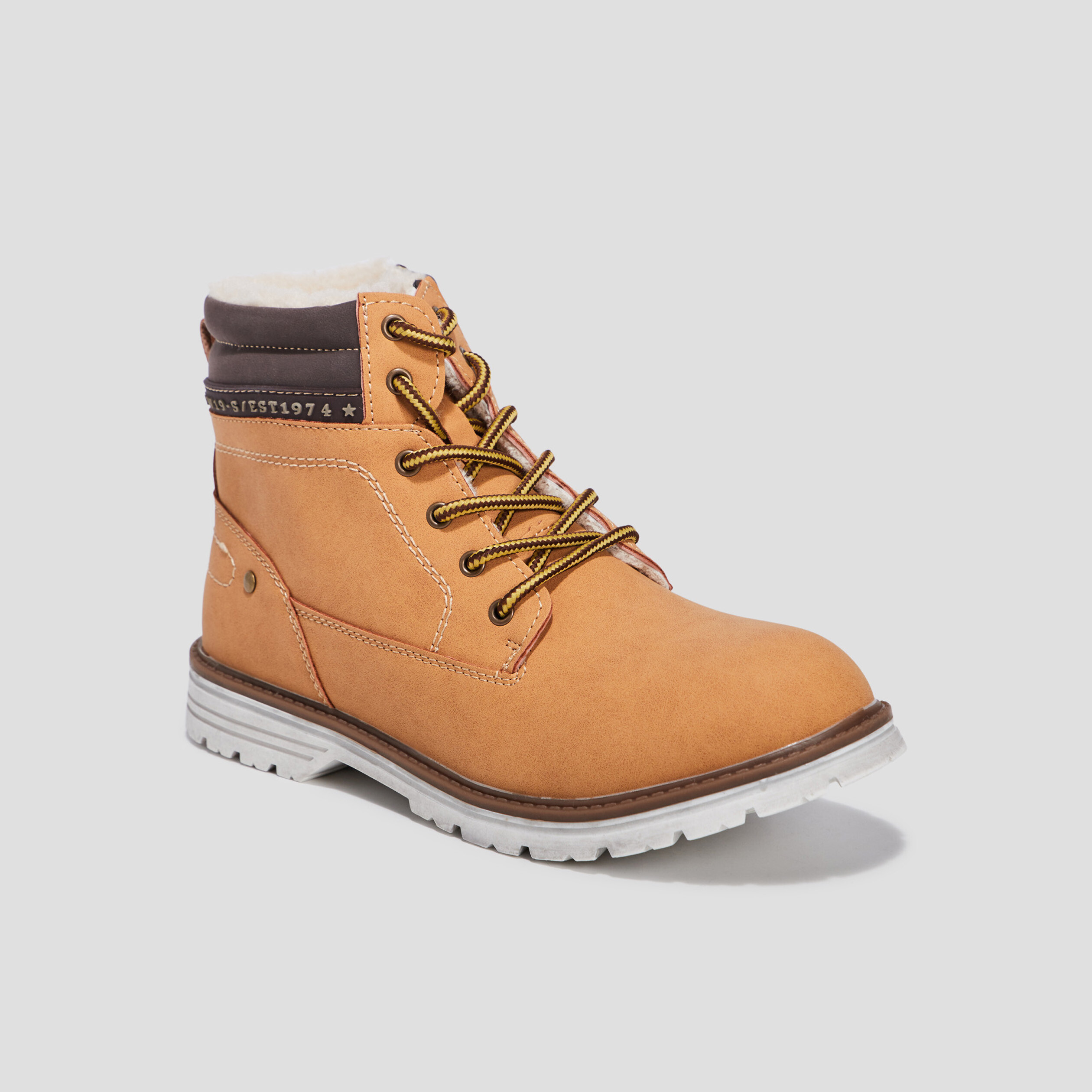 Bottines fourrées crantées camel garçon | La Halle