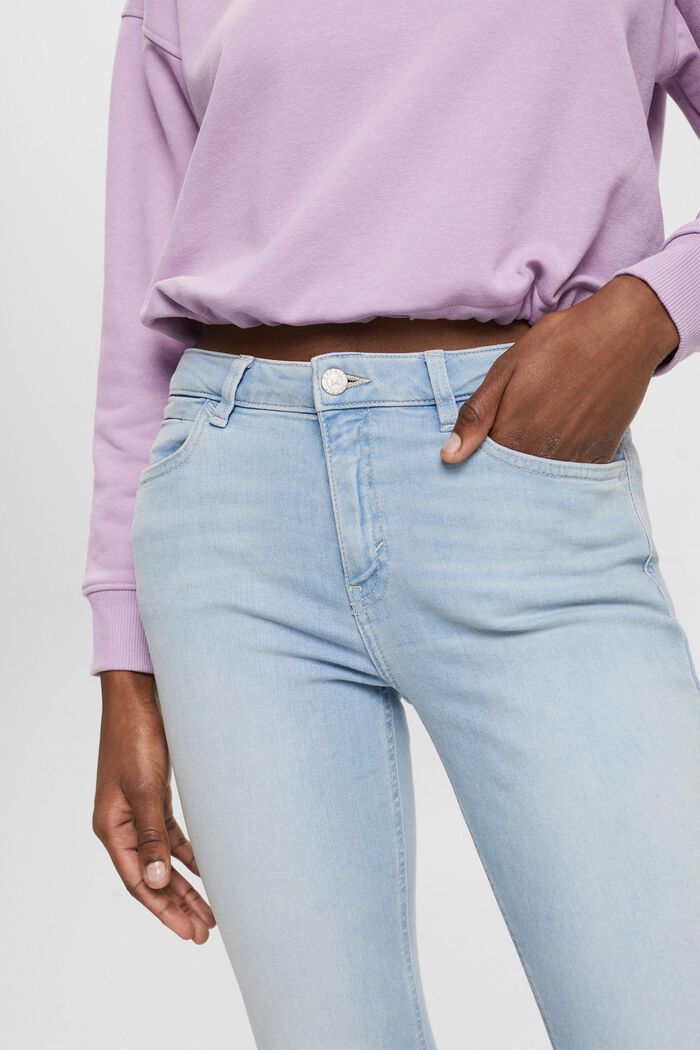 Mid-Rise-Stretchjeans in schmaler Passform