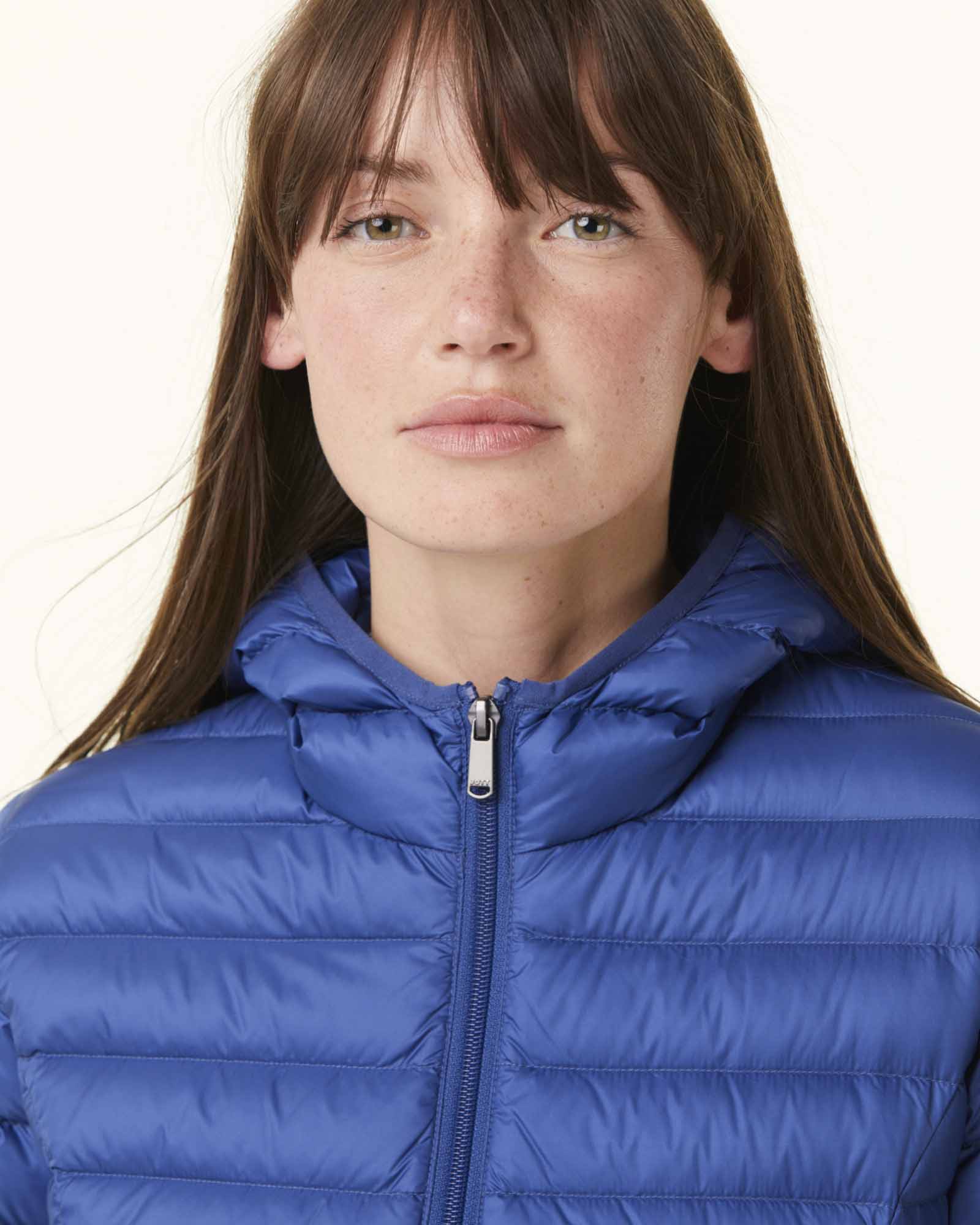 Doudoune légère à capuche Dark denim Cloe