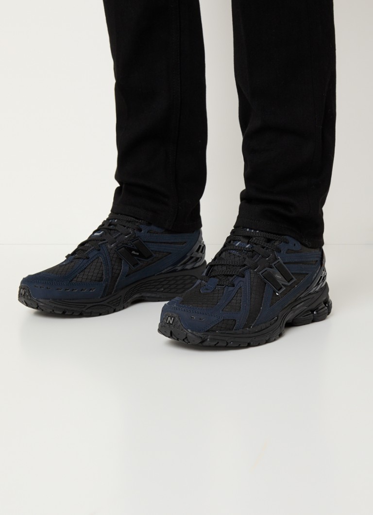 Teniși New Balance 1906 cu detalii la gleznă