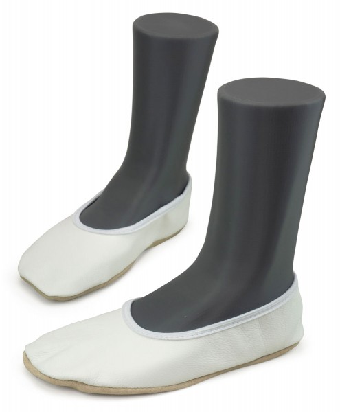 OmaKing ~ HipHop Slipper ~ White