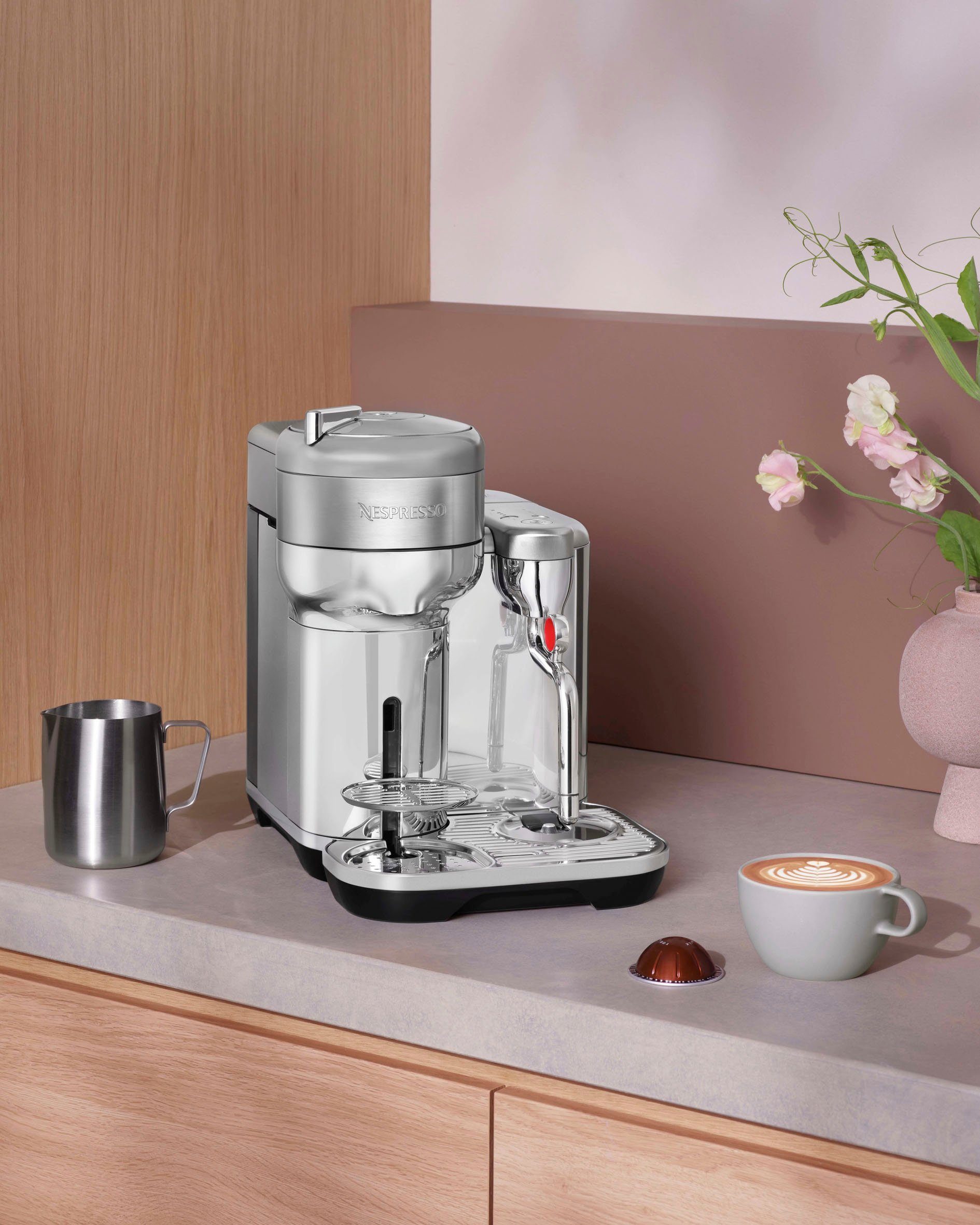 Nespresso Kapselmaschine SVE850 the Vertuo Creatista