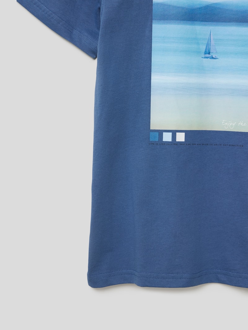 T-Shirt mit Motiv-Print in blau