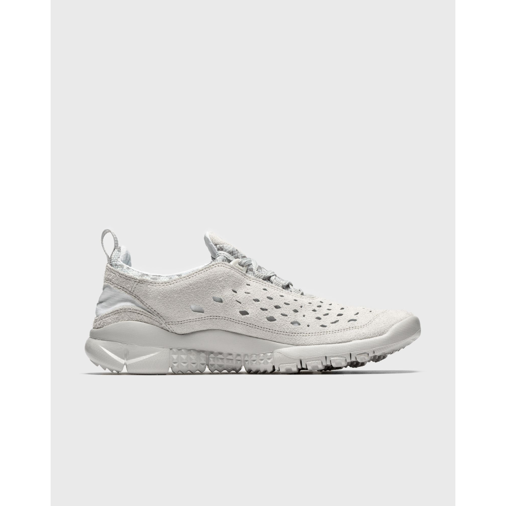 Nike Free Run Trail CW5814-002 / grau