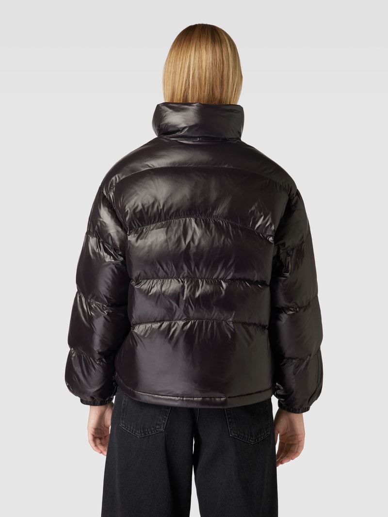Steppjacke mit Logo-Stitching Modell 'RETRO PUFFER' in schwarz