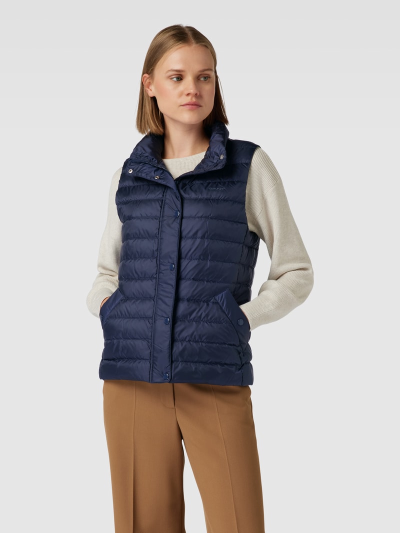 Steppweste mit Label-Detail in marineblau