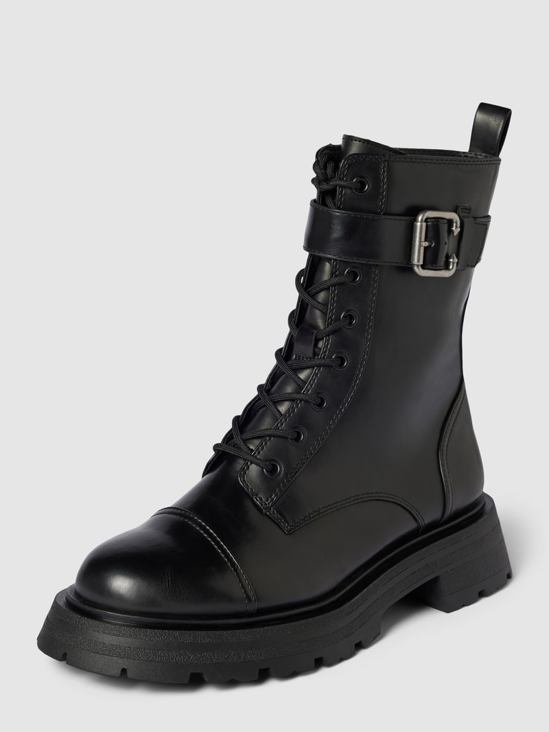 Boots mit Schnürung und profilierter Sohle in schwarz