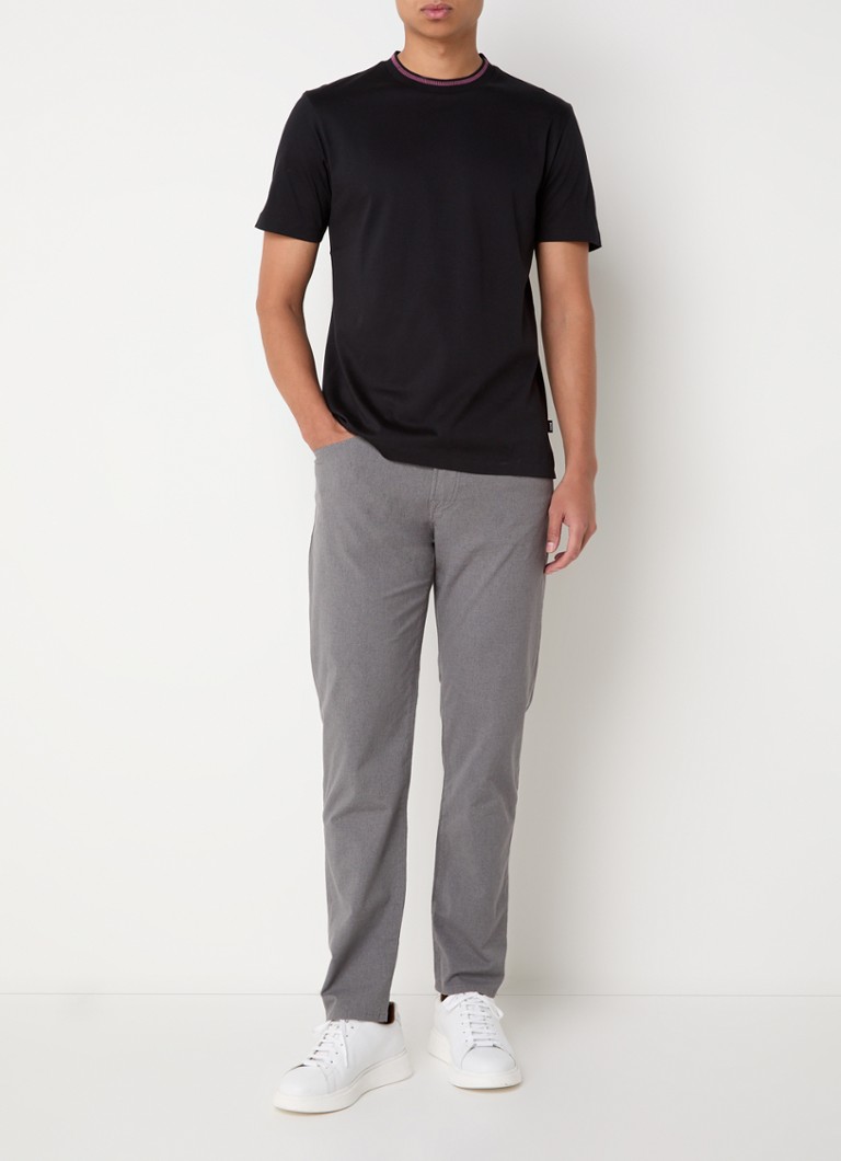 Spodnie chino HUGO BOSS H-Re.Maine5 o dopasowanym kroju z mikronadrukiem