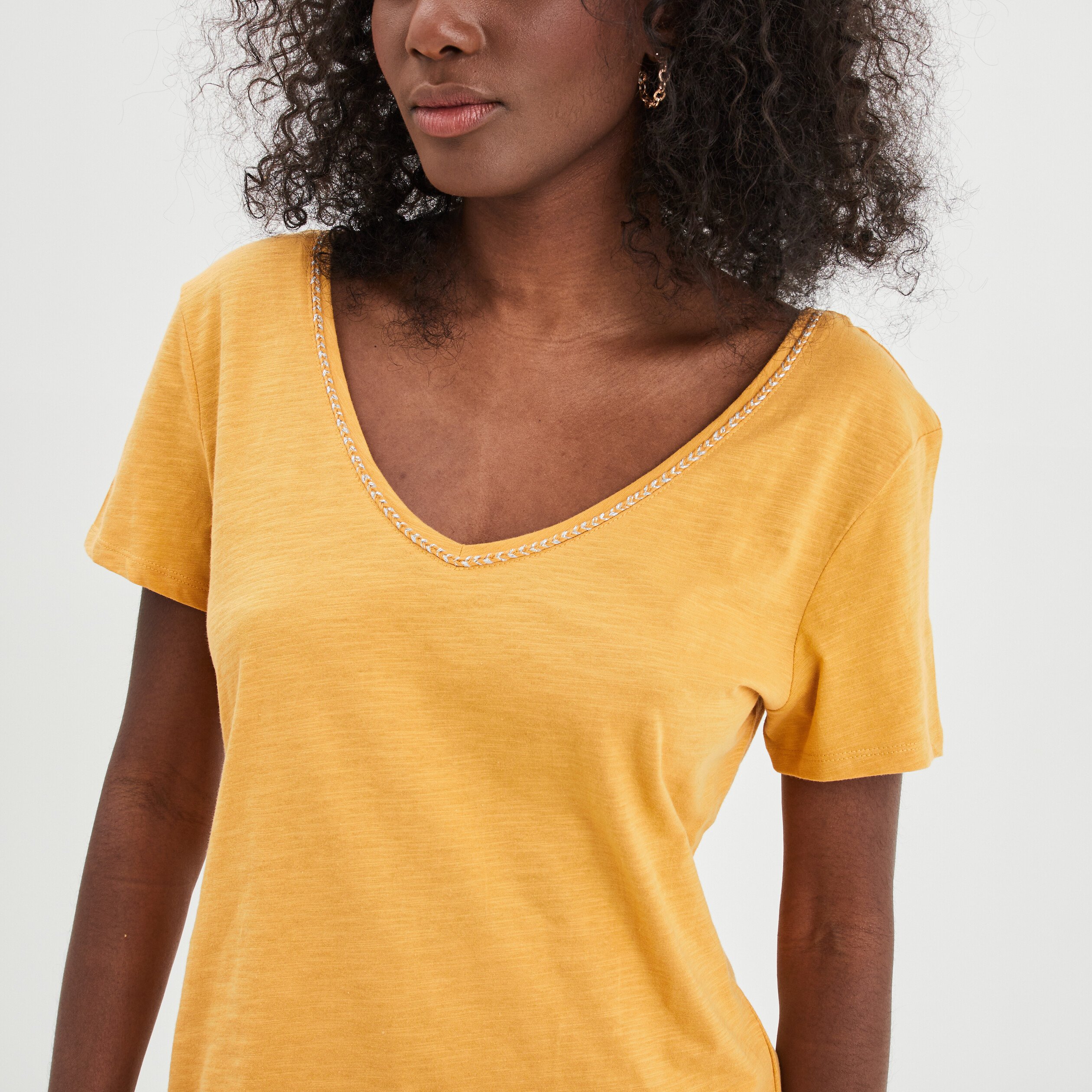 T-shirt à manches courtes jaune moutarde femme | La Halle