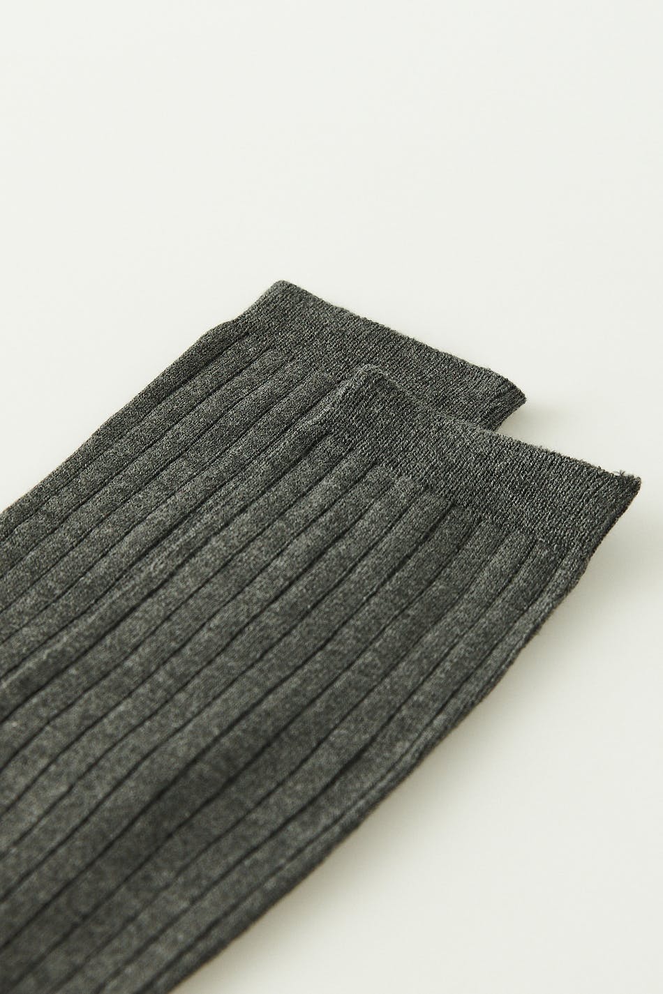 Ribbed knee socks