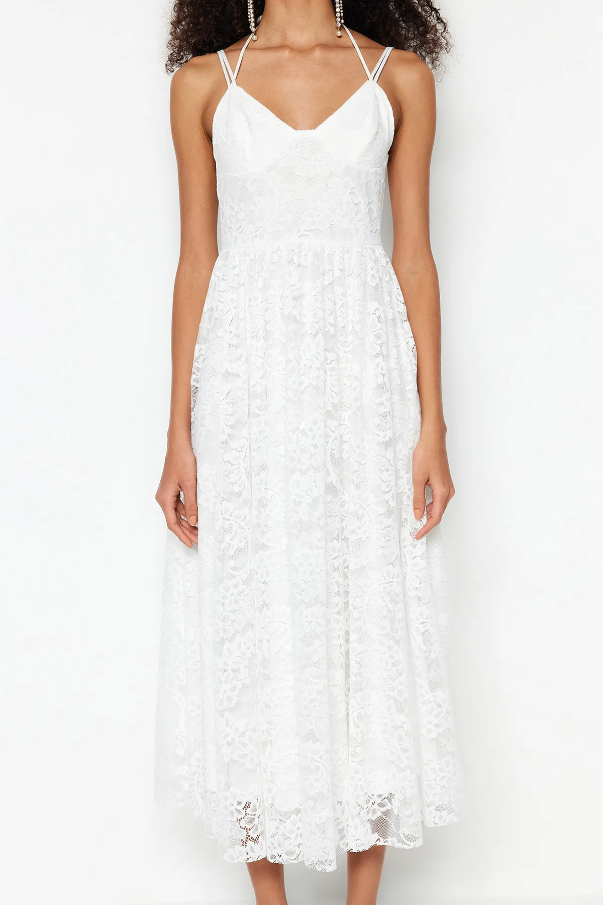 Trendyol Collection  Ecru-Taille geöffnet / Skater-gefüttert Spitze Hochzeit / Hochzeit Elegantes Abendkleid TPRSS23EL00523