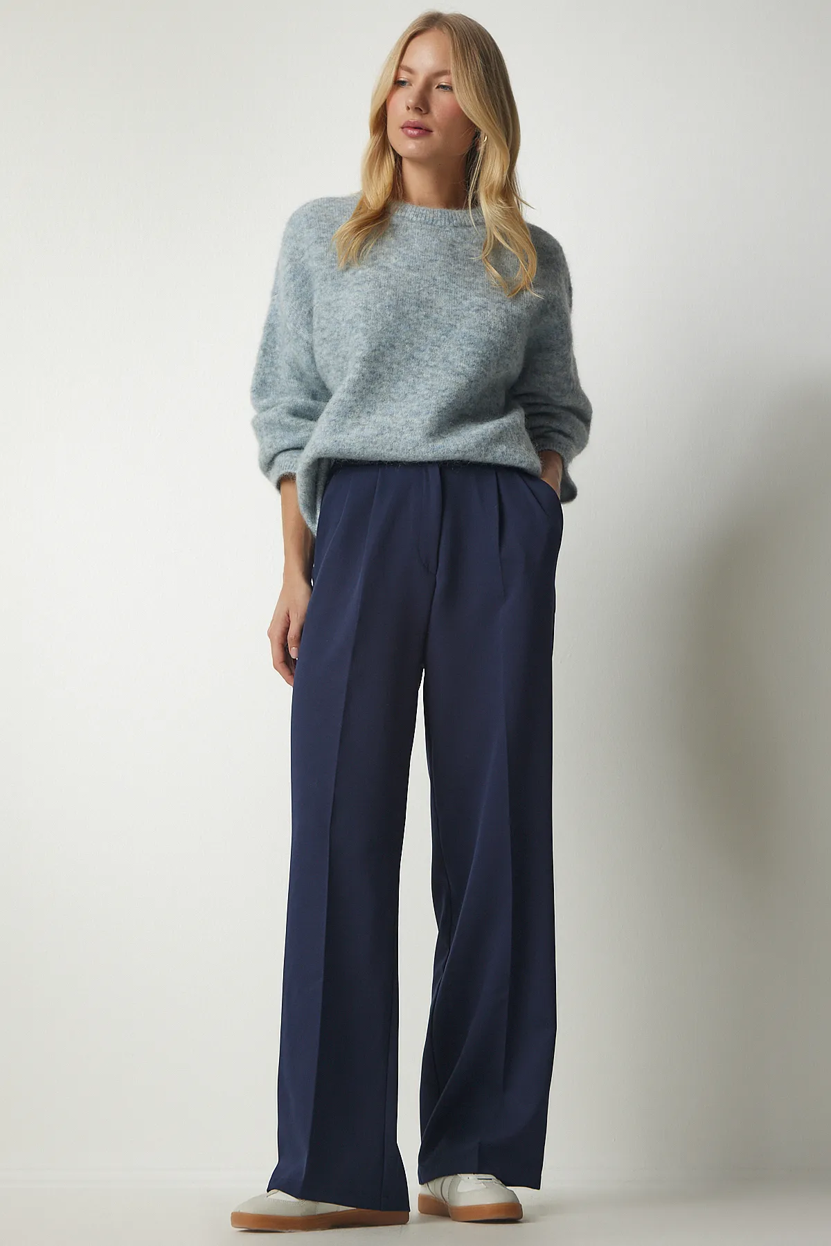 Happiness İstanbul  Marineblaue Palazzo-Hose mit Taschen für Damen DW00001