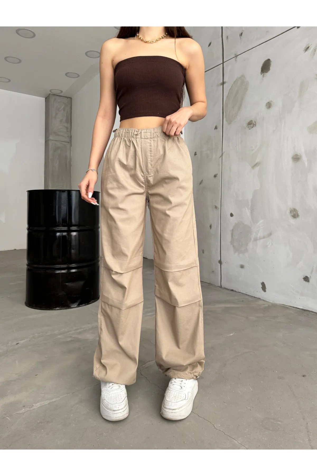 BİKELİFE  Beigefarbene Fallschirmhose für Damen