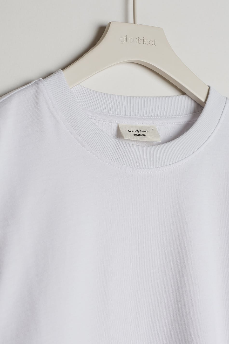 Basic long sleeve tee