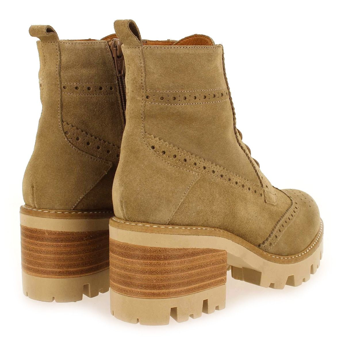 J Hay  6451 - Beige