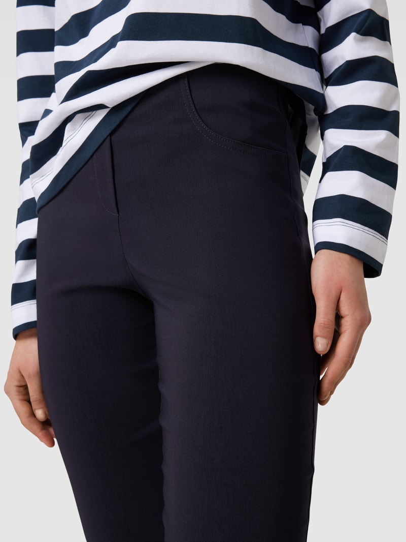 Stoffhose mit Eingrifftaschen Modell 'LOLI' in marineblau