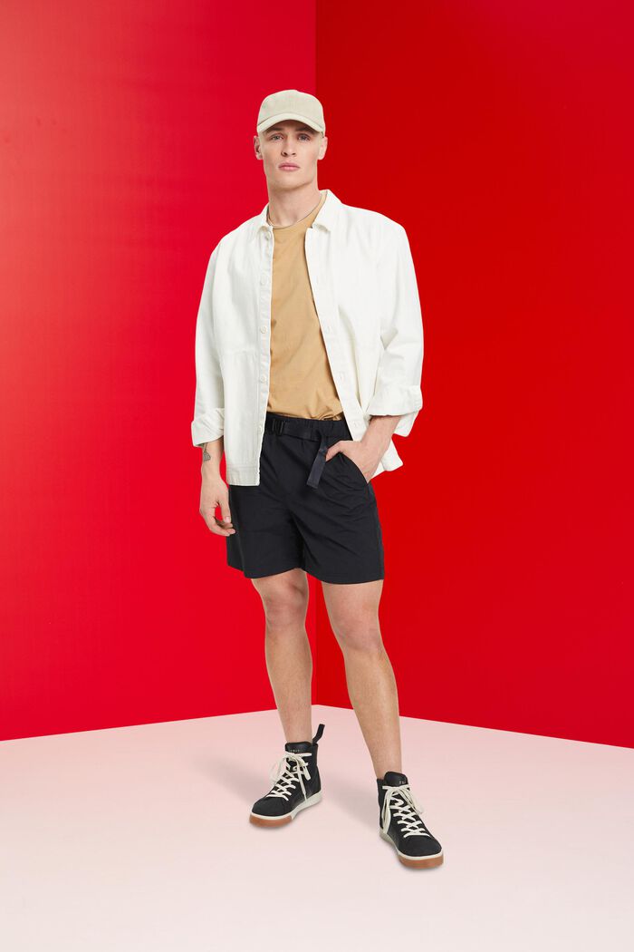 Leichte Shorts im Washed-Look