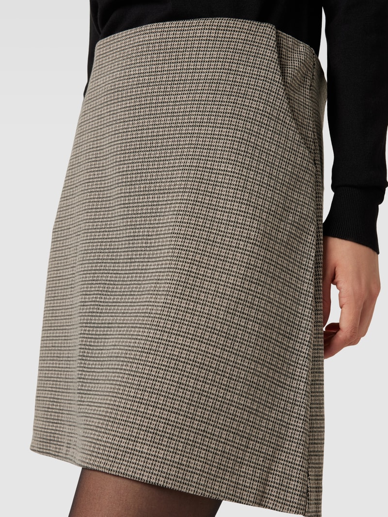 Minirock mit Allover-Muster Modell 'RAVNA' in schwarz
